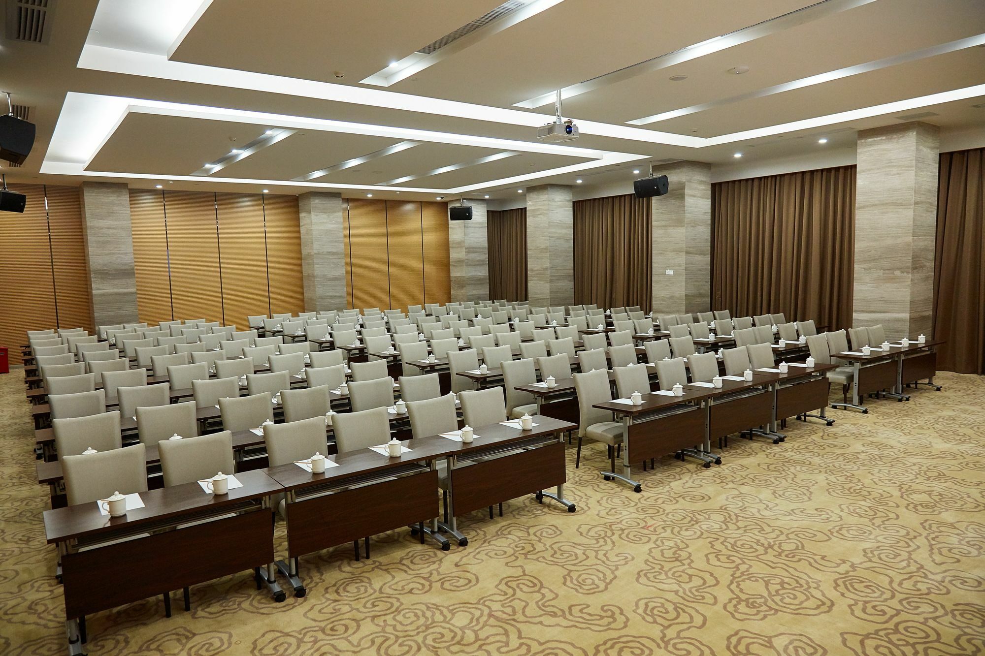 The Thousand Lantern Lake Hotel Foshan Exterior photo