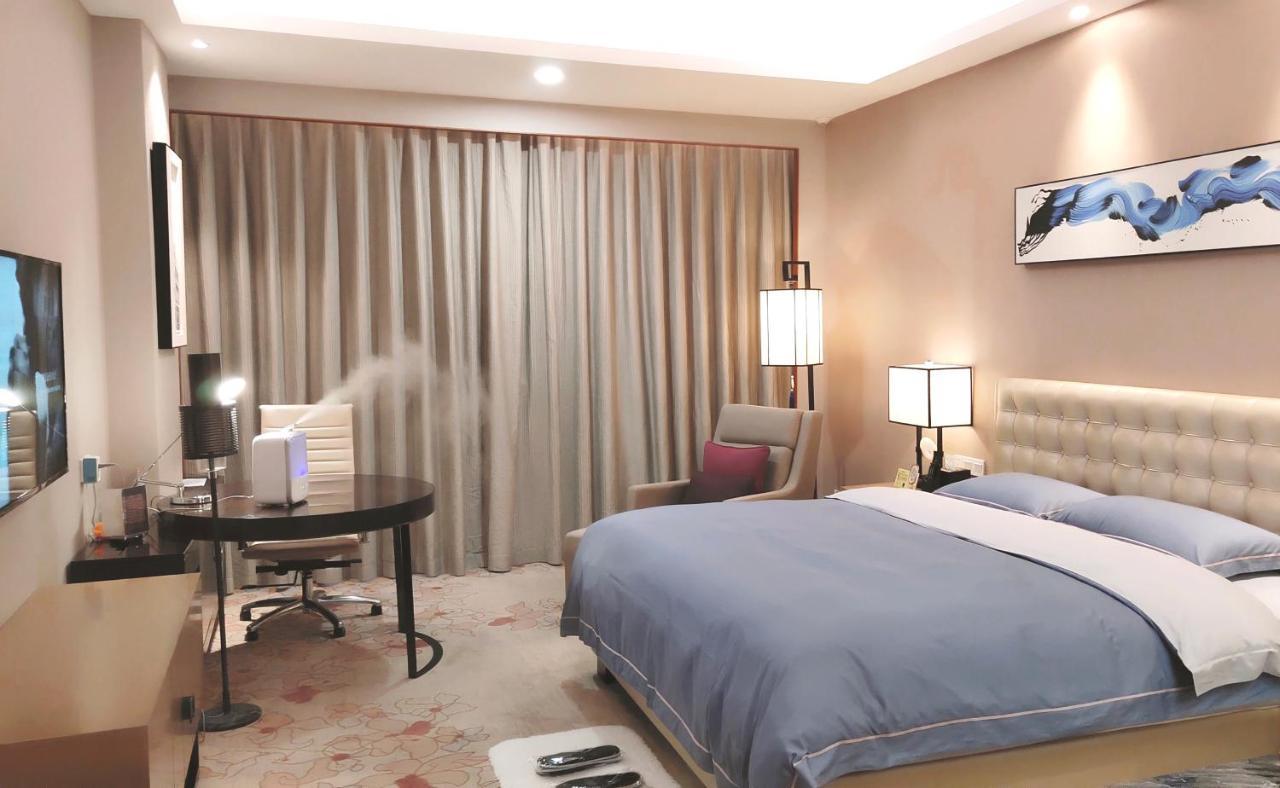 The Thousand Lantern Lake Hotel Foshan Exterior photo